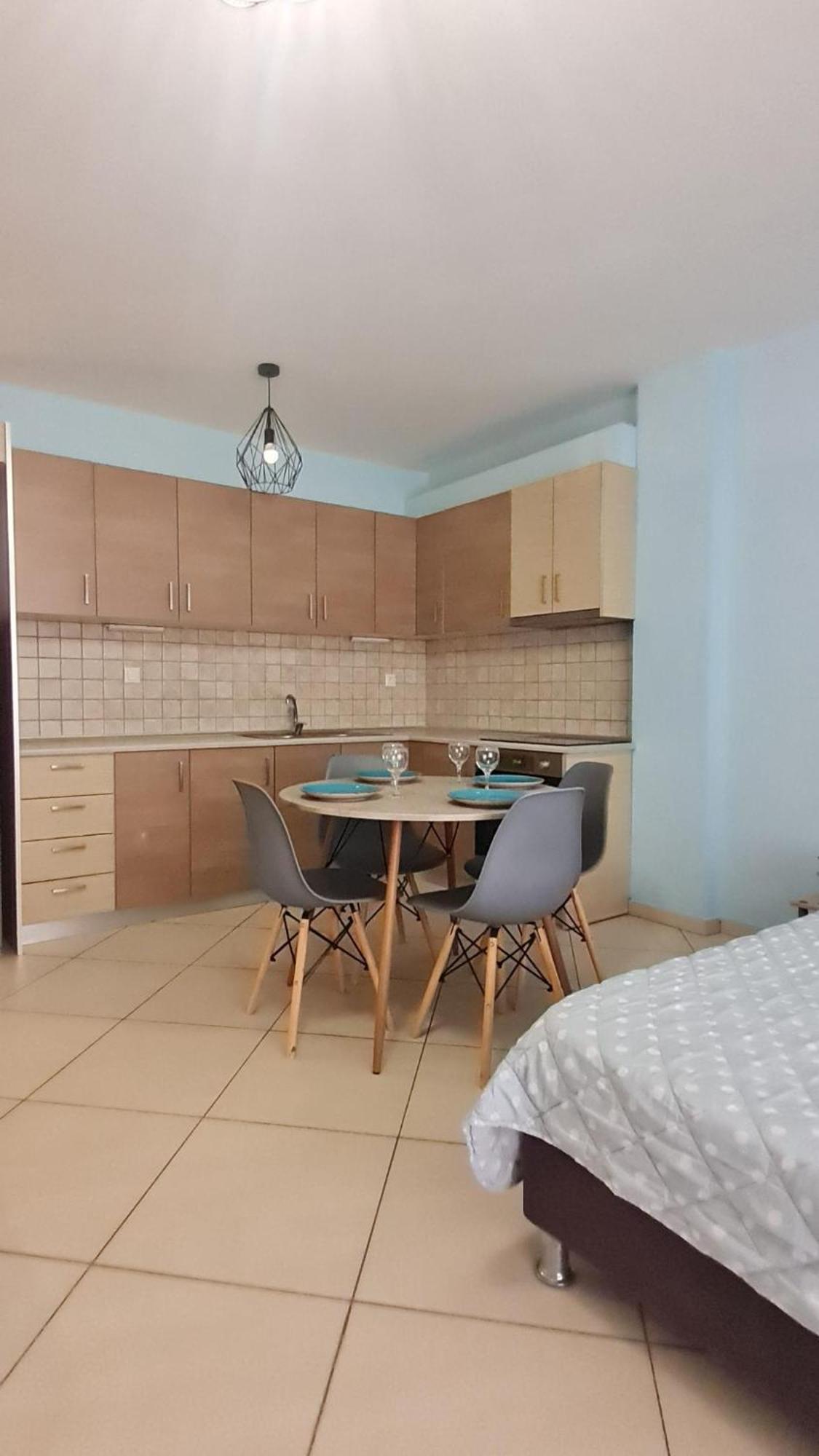Apartment Fm14 *